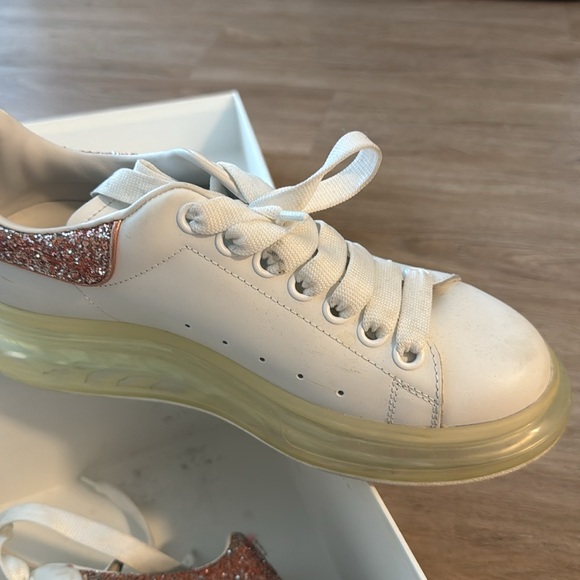 Alexander
McQUEEN shoes - Picture 4 of 4